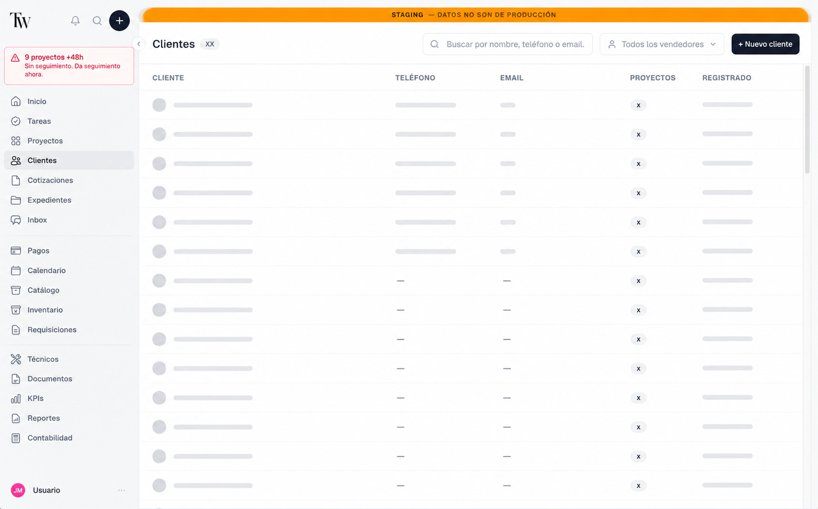 Módulo de clientes del CRM con directorio y fichas