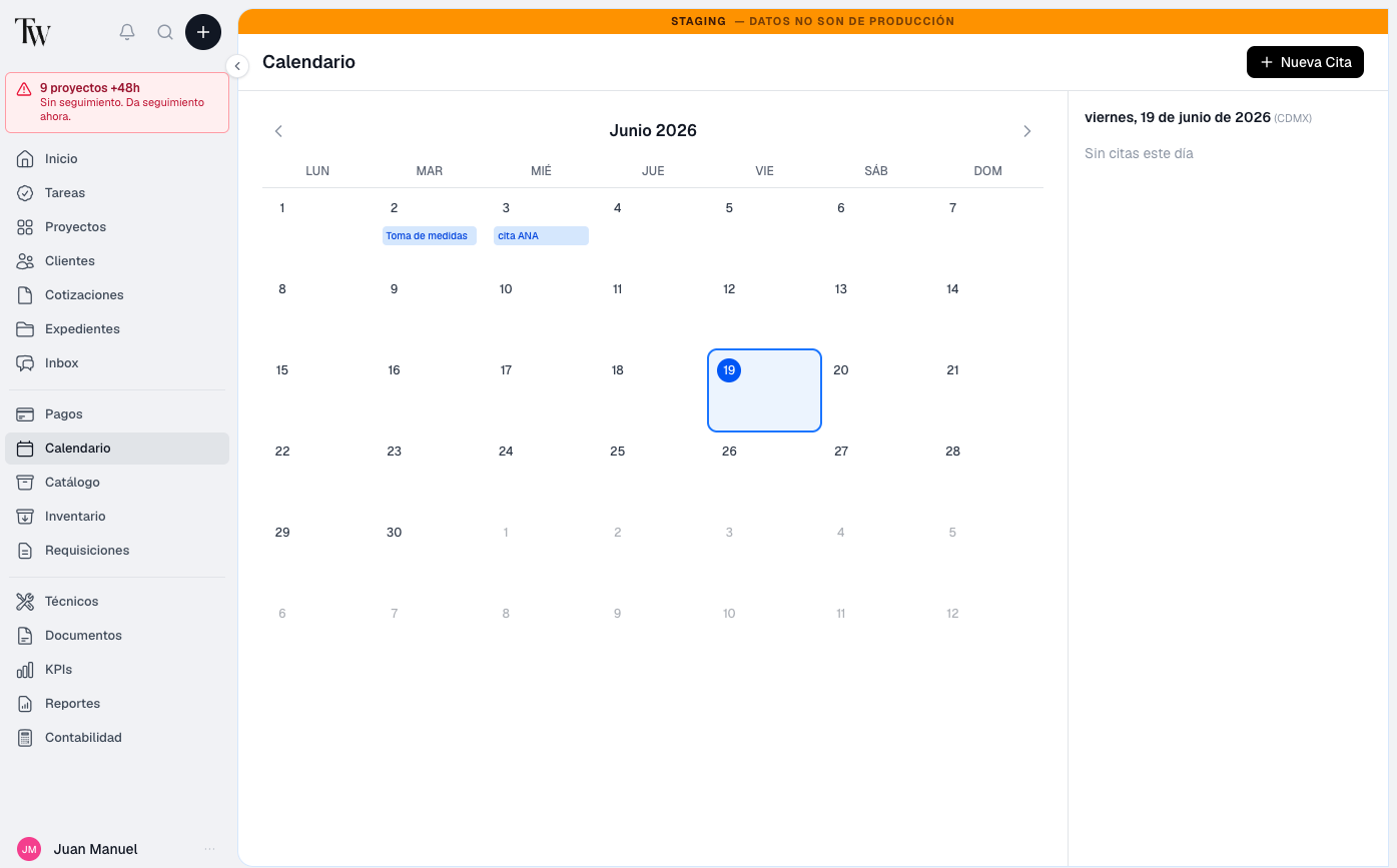 Calendario del CRM con agenda de proyectos y técnicos